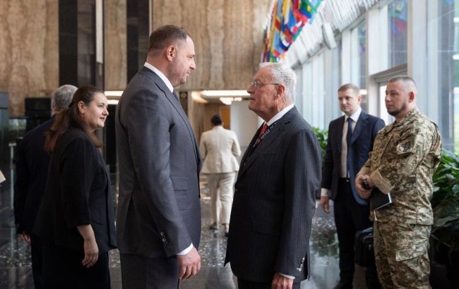 Єрмак зустрівся з Келлогом: обговорили переговори в Стамбулі та операції України