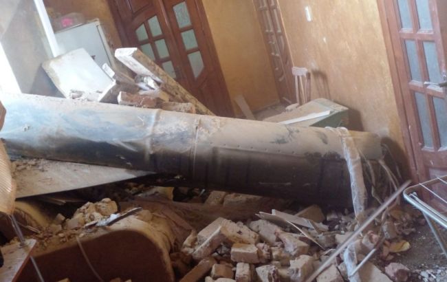 Жінка з дитиною були поруч. Подробиці "прильоту" ракети в дім під Івано-Франківськом
