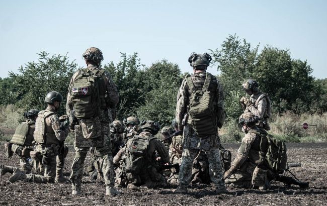 Білоруські добровольці показали нове відео з Кліщіївки