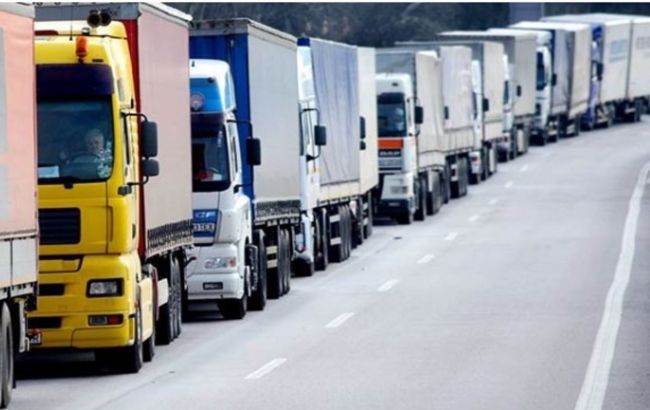 Украина на уровне Еврокомиссии отстаивает право на увеличение польских разрешений на грузовые перевозки