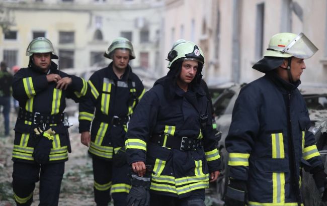 Масштабні руйнування, жертви і люди під завалами: що відомо про наслідки удару по Львову