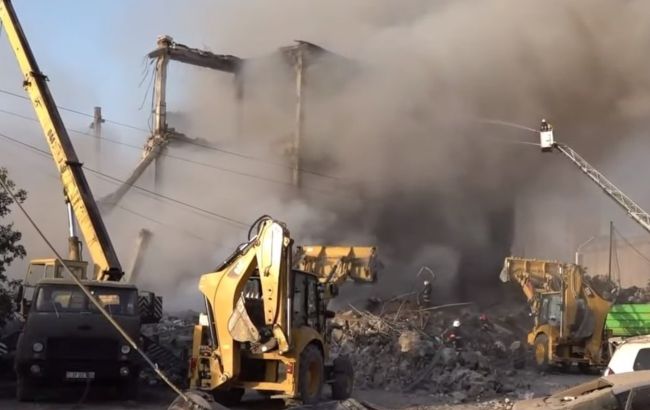 Взрыв в ТЦ Еревана: количество жертв возросло