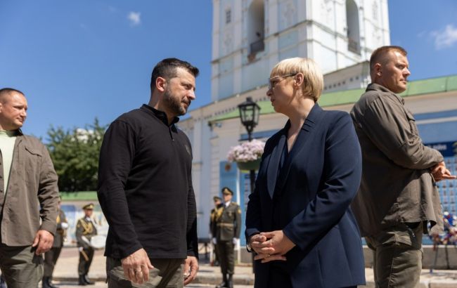 Президент Словенії у Києві: Україні та Росії доведеться сісти за стіл переговорів