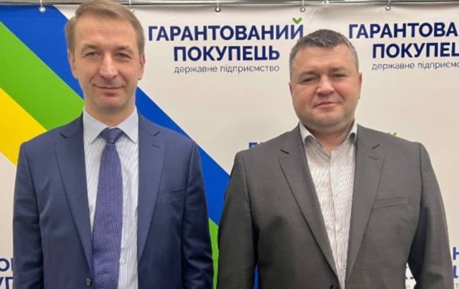 Зарплата руководства "ГарПока" перед Новым годом выросла в 6 раз