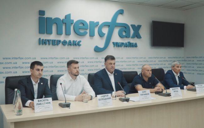 Объединение с "Нацкорпусом" и "Правым сектором" увеличило шансы "Свободы" пройти в Раду, - эксперт