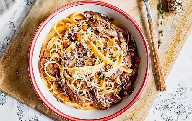 Оригинальная идея для ужина: паста с уткой конфи