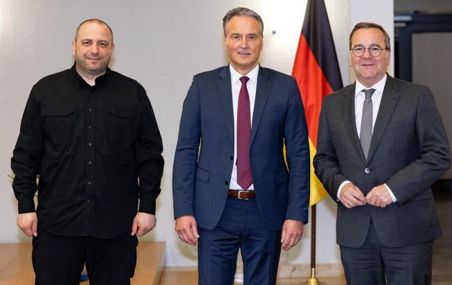 Україна та Німеччина підписали контракт на виробництво IRIS-T і ракет до них