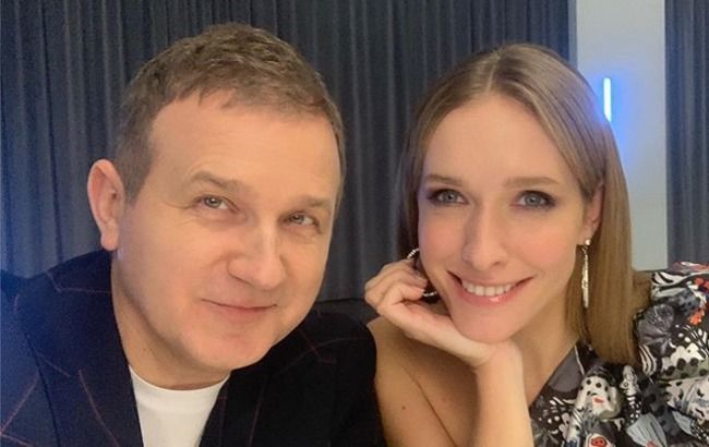 Випадок в гримерці: Горбунов та Осадча показали, чим займаються на робочому місці