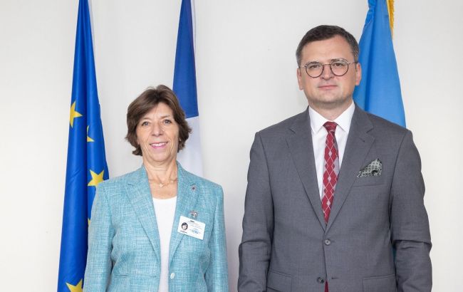 Кулеба обговорив з главою МЗС Франції нові поставки САУ Caesar Україні