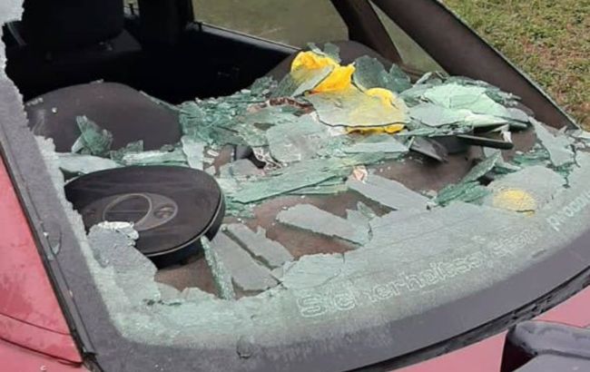 Одна з ракет впала в обласному центрі. Росія атакувала Запорізький район (фото)