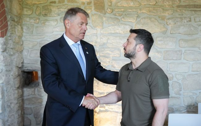 Румунія підтримує Україну на шляху до вступу в НАТО, - президент Йоханніс