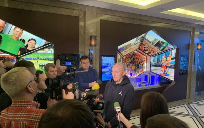 Ярославский презентовал "первую очередь" музея Евро-2012 в Харькове