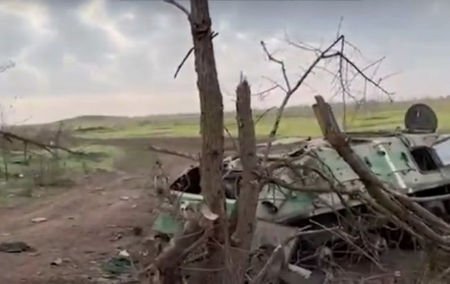 Правоохоронці показали дорогу до Снігурівки з Херсонської області (відео)