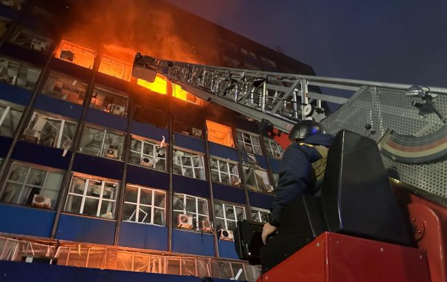 У Запоріжжі через обстріл РФ постраждали вже 122 людини