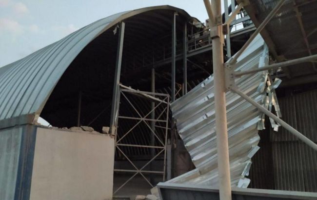 Росіяни вдарили по зерносховищах в Одеській області