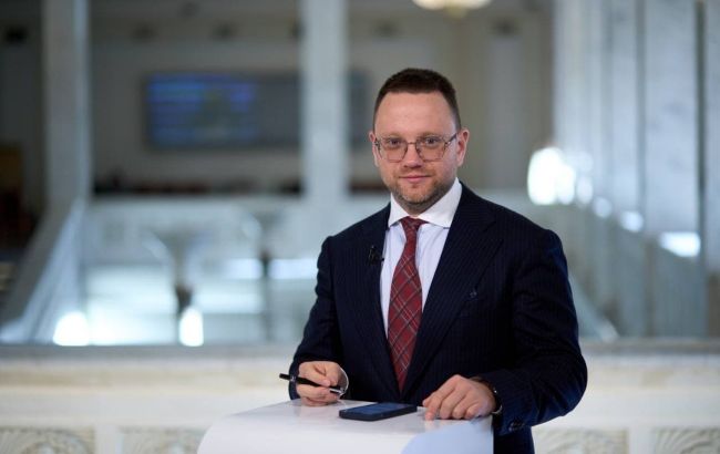 Нардеп Дунда просить Держприкордонслужбу перевірити наявність паспортів РФ у депутатів ОПЗЖ