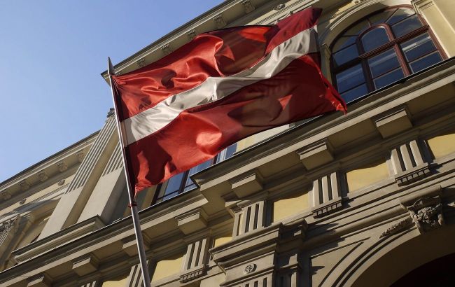 Латвия создаст спецотряд пограничников после вторжения белорусских вертолетов в Польшу