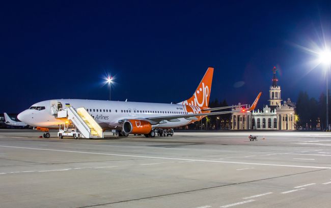 У Ярославского анонсировали новые международные авиарейсы из Харькова