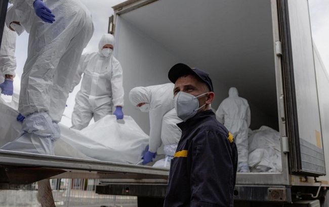 СБУ показала ексклюзивні кадри повернення тіл полеглих захисників