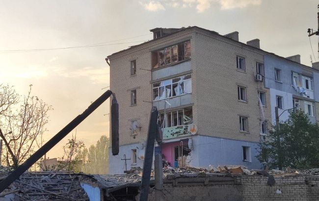 Россияне обстреляли Берислав и еще два села в Херсонской области: есть жертва и пострадавшая