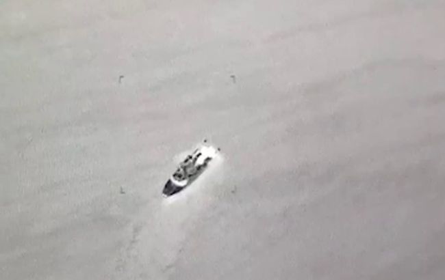 У острова Змеиный ВСУ уничтожили два катера РФ, - Залужный