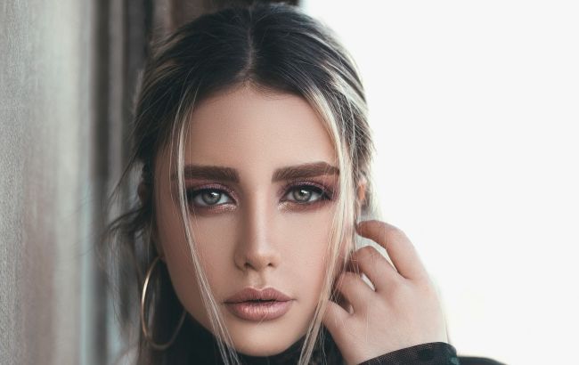 Как избавиться от сухости губ зимой: секретные лайфхаки от косметолога