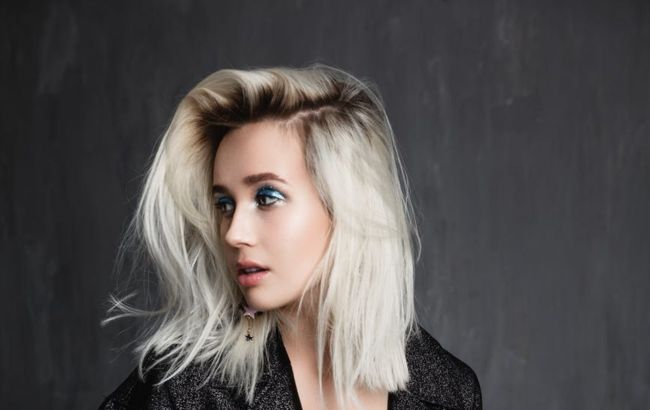 Модний укорочений верх: стиліст дала поради, як носити тренд сезону 2020