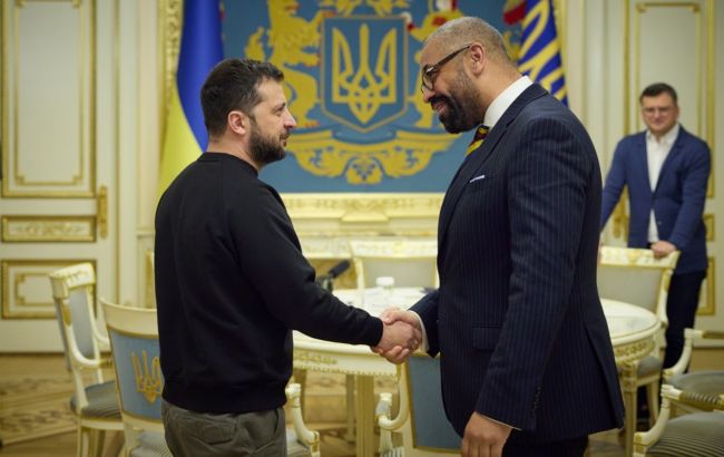 Зеленський зустрівся з головою МЗС Британії: обговорили очікування України від літнього саміту НАТО