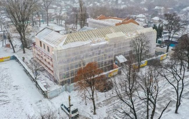 В Днепре проводят реконструкцию одной из старейших школ города
