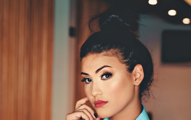 Чистка или пилинг? Косметолог рассказала всю правду о популярных процедурах