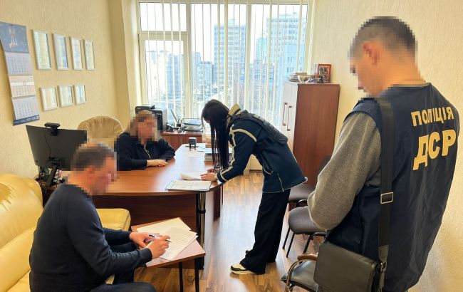 Чиновників Одеської ОВА підозрюють у розкраданні коштів для оборонних закупівель