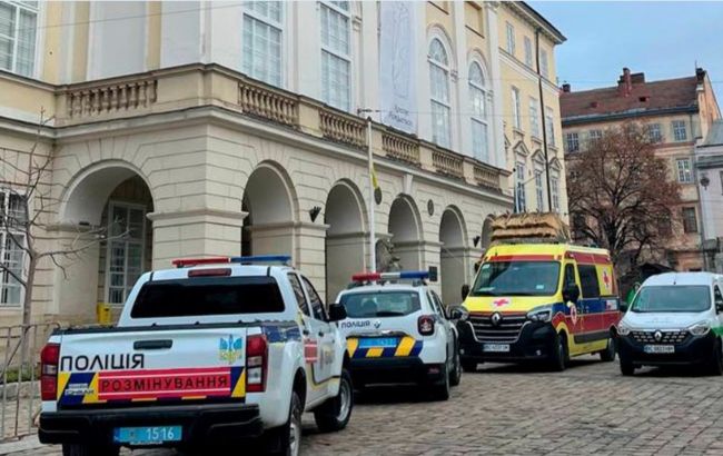 В Рівному повідомляють про замінування ОДА, а у Львові - будівлі Ратуші