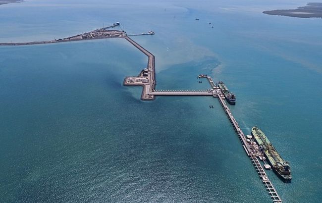 Санкции ЕС бьют по "Роснефти". Индийские компании разрывают контракты с Nayara, - Reuters