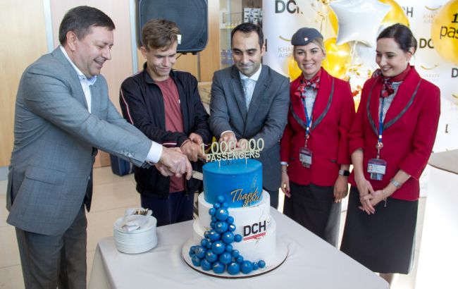 У Ярославского рассказали о миллионном пассажире в аэропорту Харькова