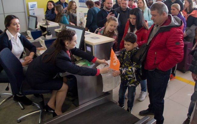 У Ярославского рассказали о первом авиарейсе на направлении Харьков-Шарджа