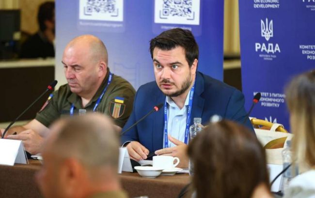 У Раді представили три варіанти економічного бронювання від мобілізації