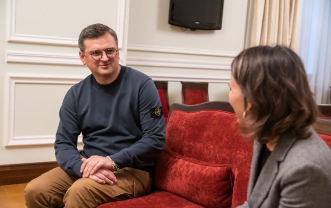 Кулеба призвал Германию ускорить поставки не только техники, но и снарядов