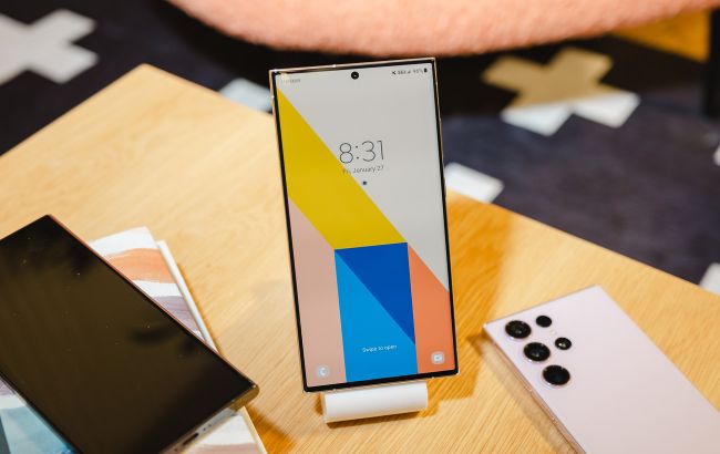 З'явилися перші фото смартфона Samsung Galaxy S24. Ось яким він буде