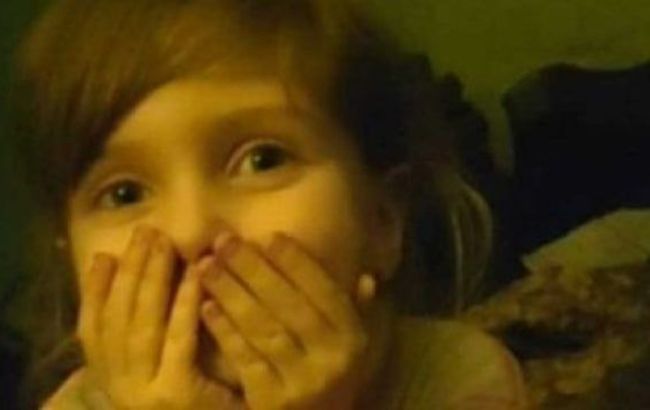 4-летнюю девочку, разлученную с мамой во время эвакуации из Мариуполя, передали родственникам