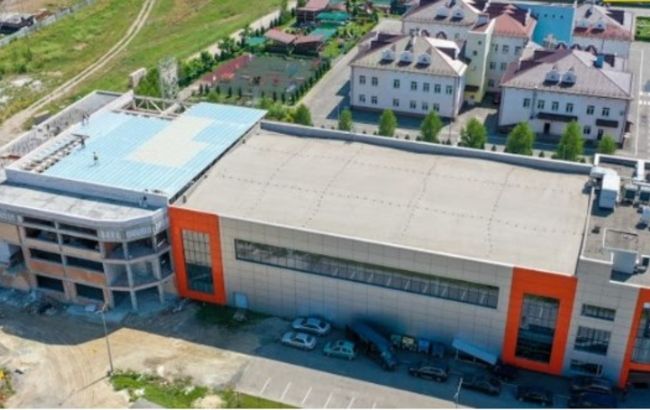 В Днепропетровской области "с нуля" строят два современных бассейна