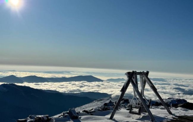 Зима повернулась: Карпати вкрило снігом у травні (фото)