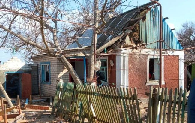 Росіяни обстріляли поліцейських під час евакуації постраждалих у Херсонській області