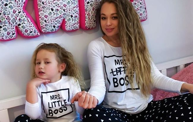 Яна Соломко растрогала признанием об испытаниях и милым фото с дочкой из Майами