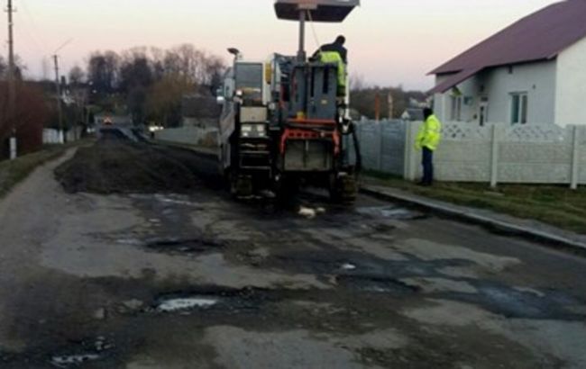 В 2022 году полностью отремонтируют пограничную дорогу "Червоноград - Рава-Русская"