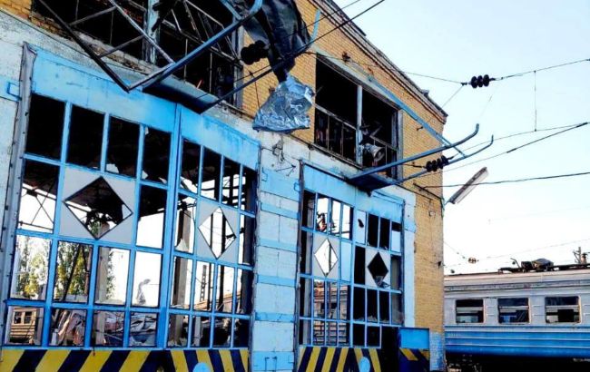 Окупанти знову обстріляли інфраструктуру УЗ у Харківській області (фото)