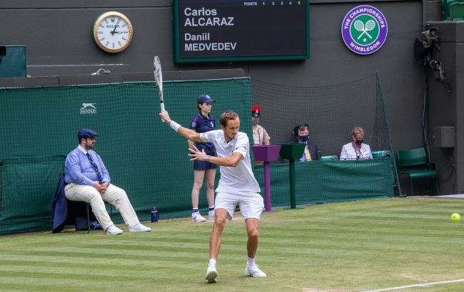 Чому росіян та білорусів повернуть на "Вімблдон": відповідь організаторів