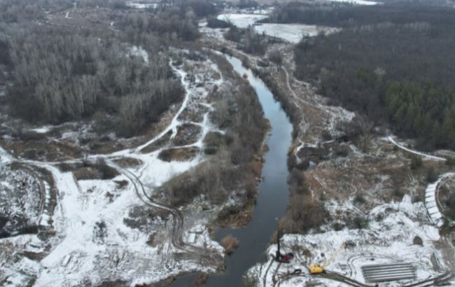 На трассе "Сумы-Полтава" перестраивают аварийный мост через Ворсклу