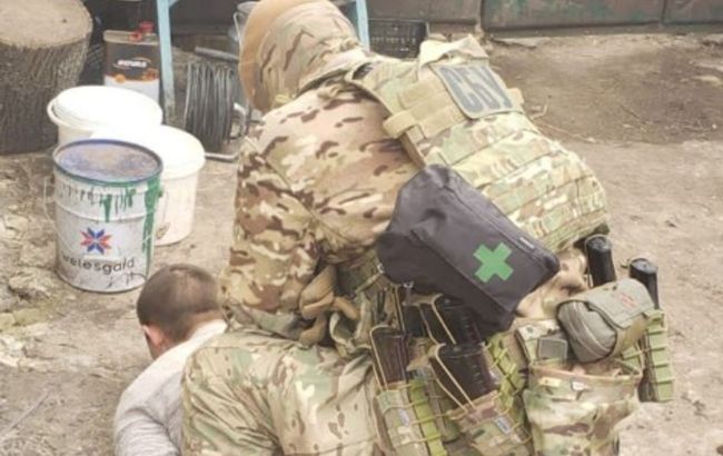 "Охотился" на склады с боеприпасами под Авдеевкой. СБУ задержала российского агента