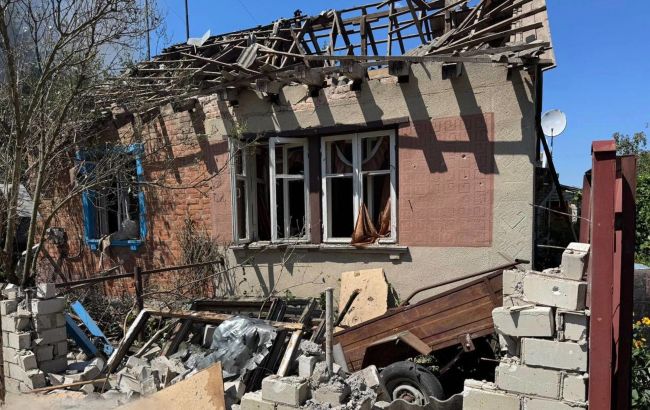 Удар по Златопілю: кількість постраждалих зросла до 10 (фото наслідків)