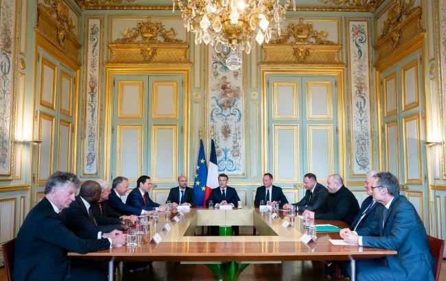 Переговори щодо України продовжаться у Лондоні: Макрон назвав терміни нової зустрічі